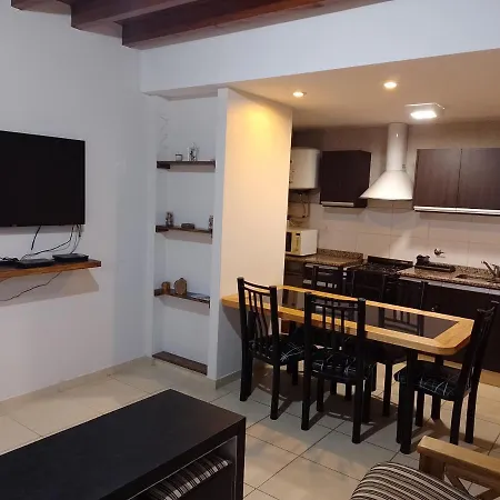Departamento Por Calle Chile Tunuyan Exterior photo